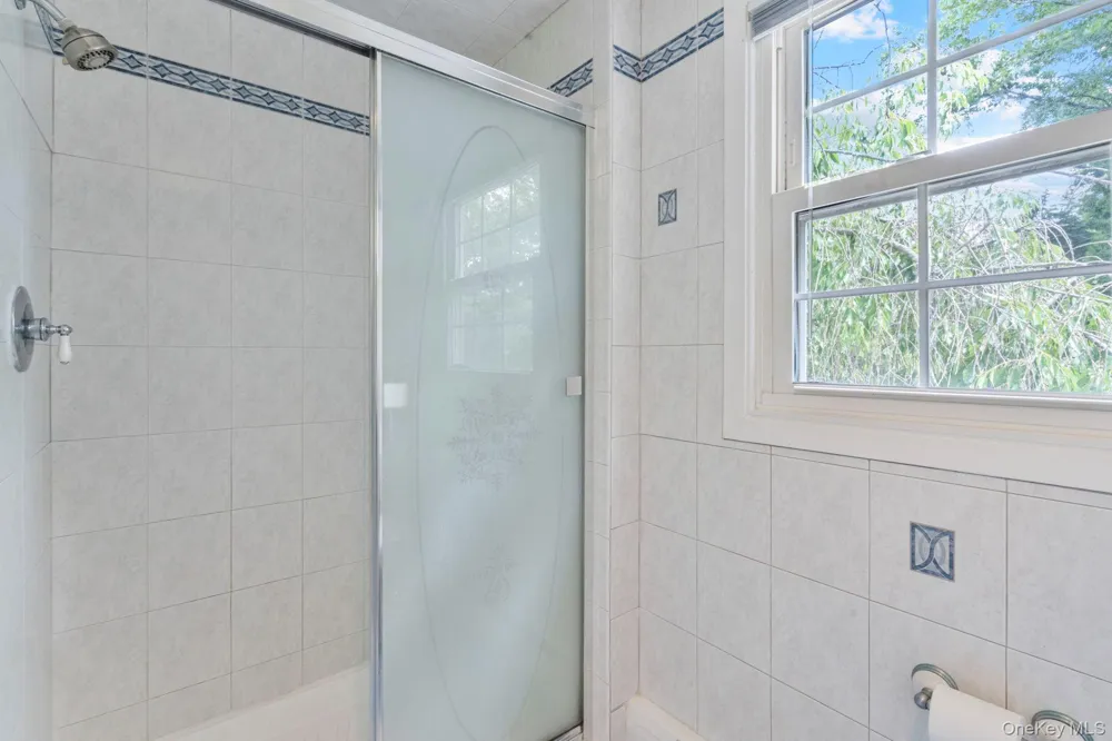 20 Spaulding Lane Stony Brook, NY 11790