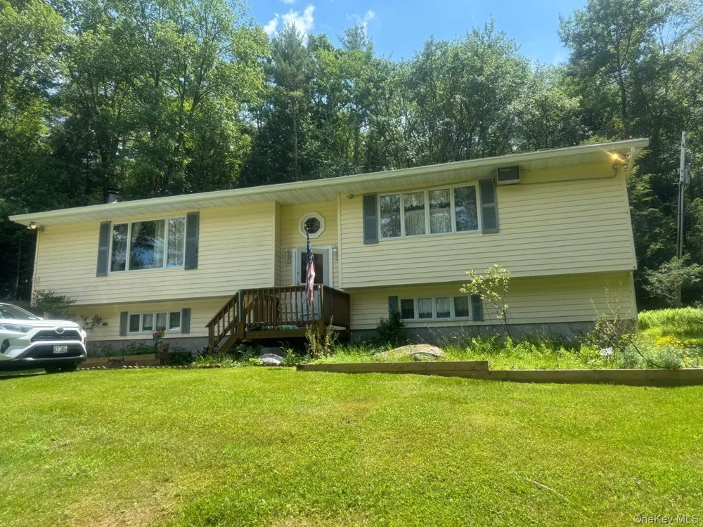 60 Highland Lake Road Eldred, NY 12732