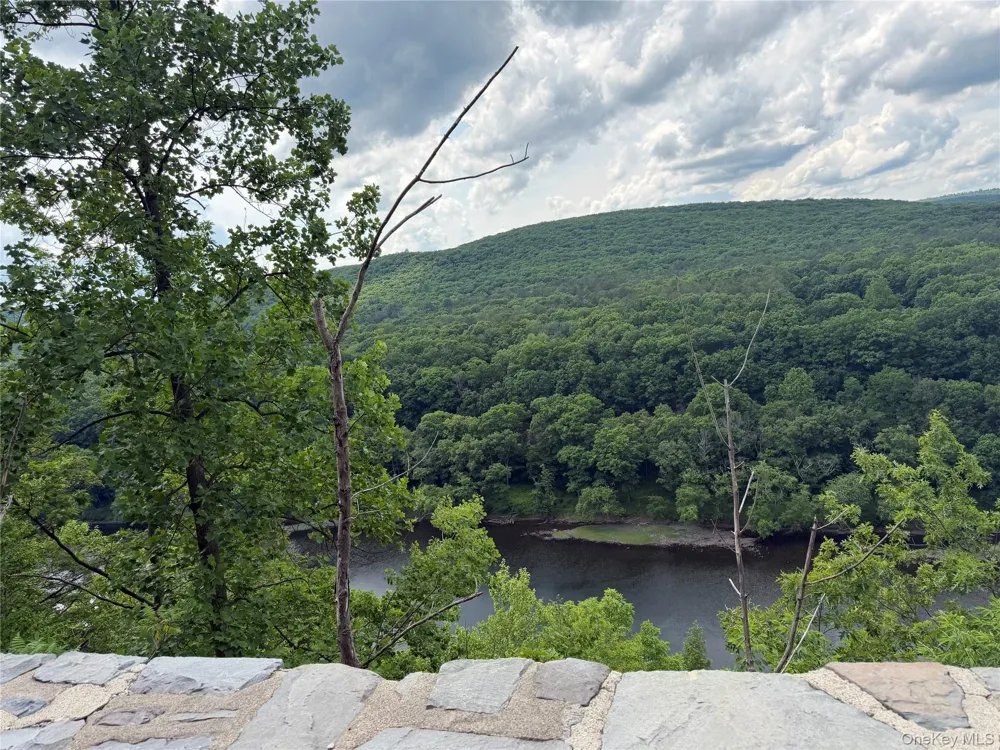 60 Highland Lake Road Eldred, NY 12732