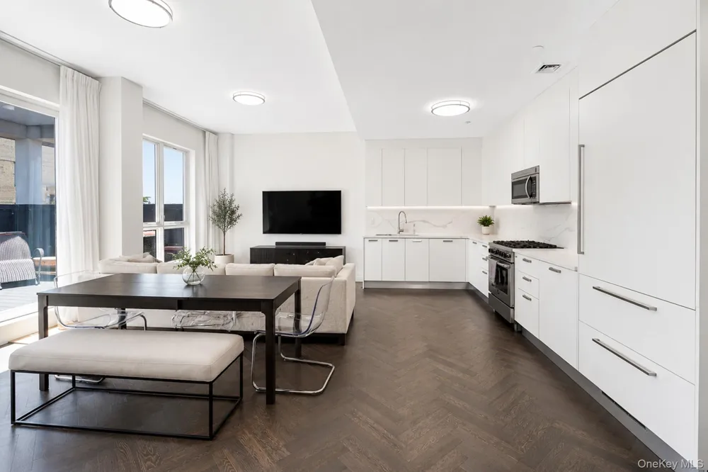 1414 W 4th Street #PH5 Brooklyn, NY 11204