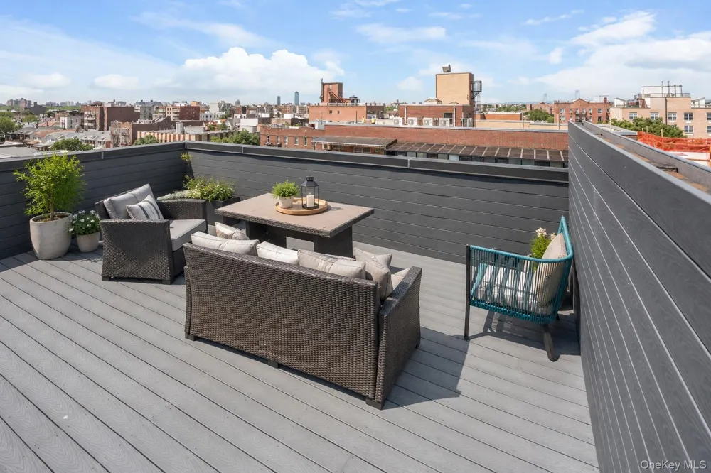 1414 W 4th Street #PH5 Brooklyn, NY 11204