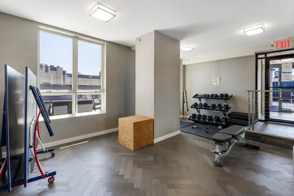 1414 W 4th Street #PH5 Brooklyn, NY 11204