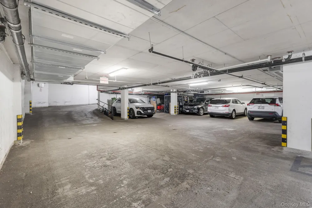 1414 W 4th Street #PH5 Brooklyn, NY 11204
