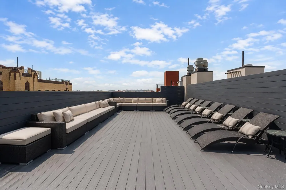 1414 W 4th Street #PH5 Brooklyn, NY 11204