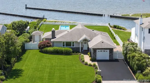 40 Laura Lee Drive