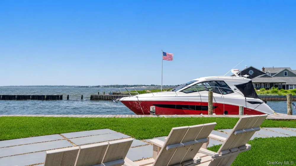 40 Laura Lee Drive Center Moriches, NY 11934