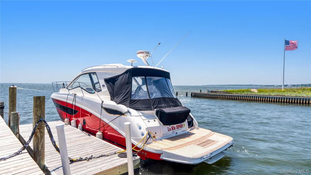 40 Laura Lee Drive Center Moriches, NY 11934