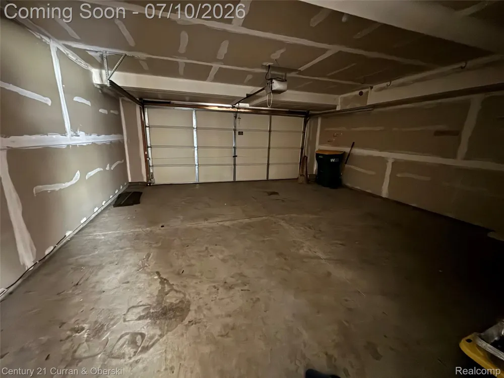 41973 Milton Drive Van Buren Charter Township, MI 48111