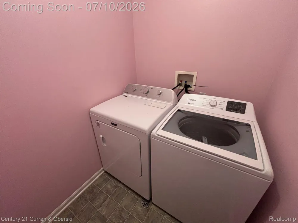 41973 Milton Drive Van Buren Charter Township, MI 48111