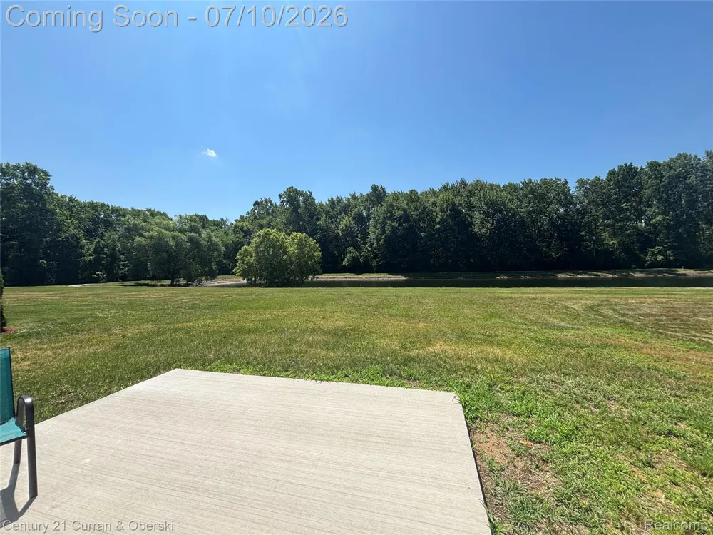 41973 Milton Drive Van Buren Charter Township, MI 48111