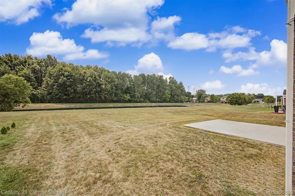 41973 Milton Drive Van Buren Charter Township, MI 48111