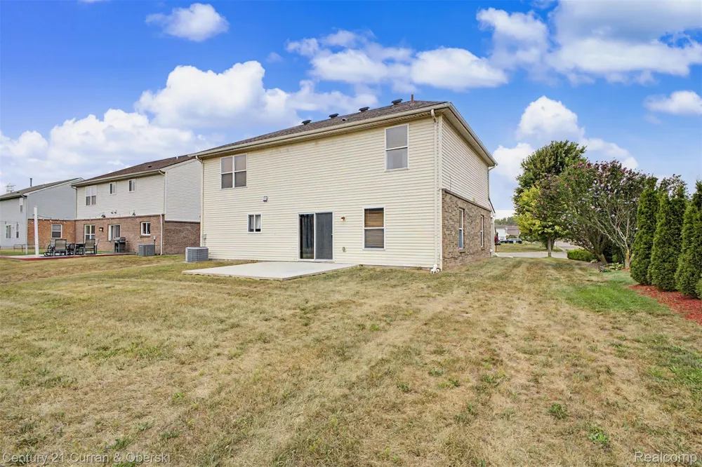 41973 Milton Drive Van Buren Charter Township, MI 48111