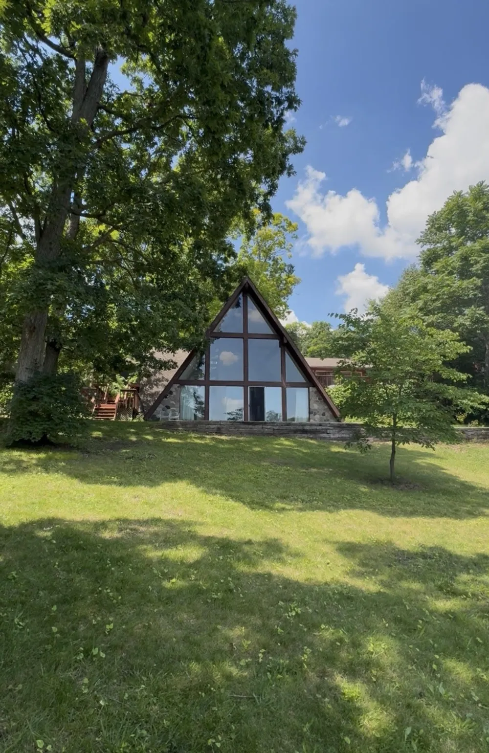 11881 Westshore Drive Putnam Township, MI 48169