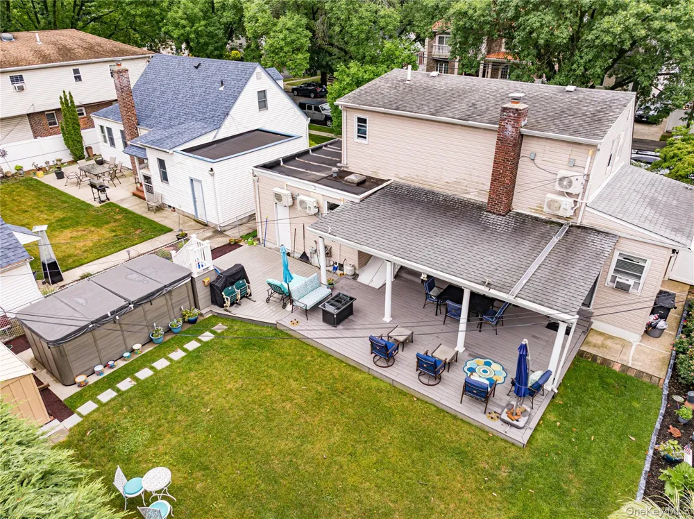 24207 83rd Avenue Bellerose, NY 11426