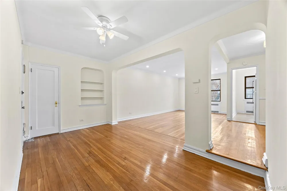 35-35 75th Street #625 Jackson Heights, NY 11372
