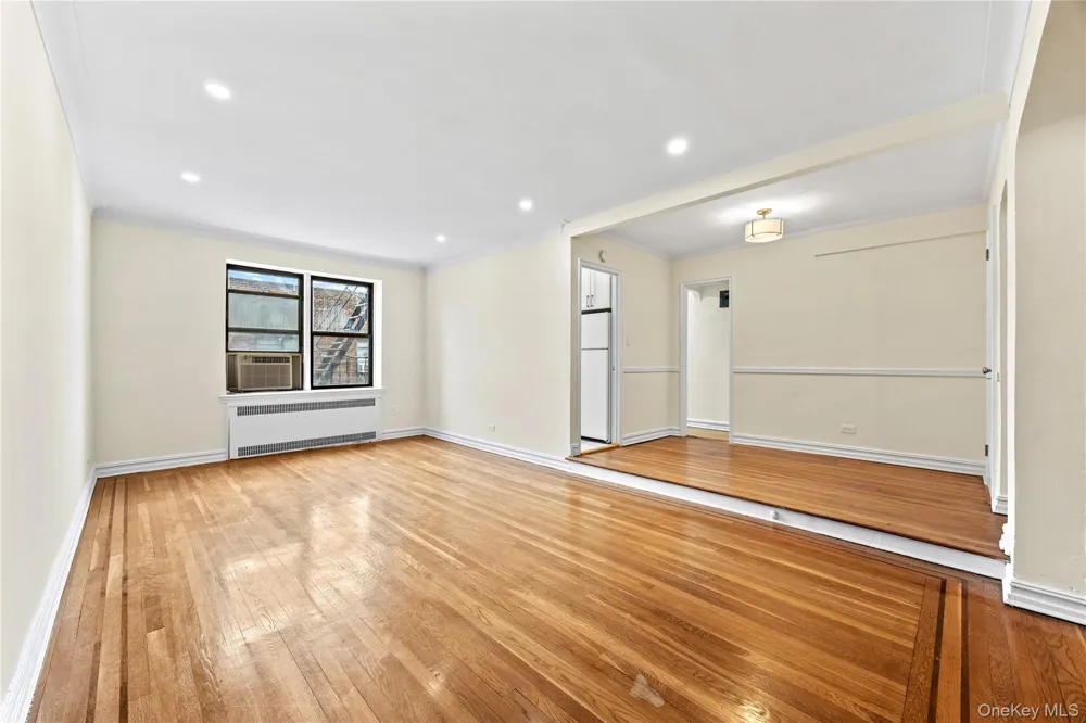 35-35 75th Street #625 Jackson Heights, NY 11372