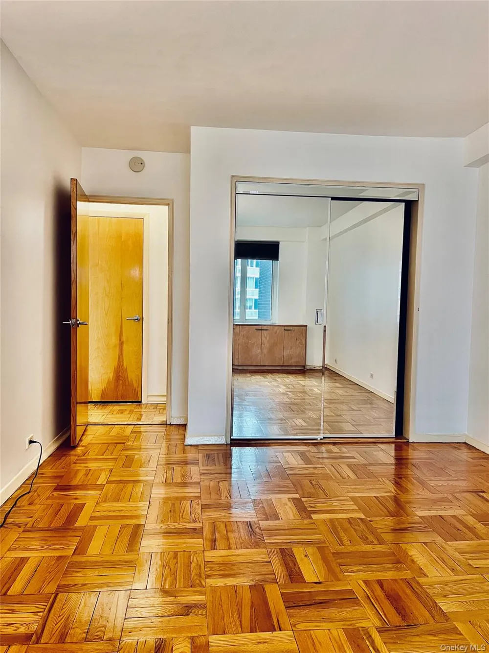 411 E 53rd Street #8L New York (Manhattan), NY 10022