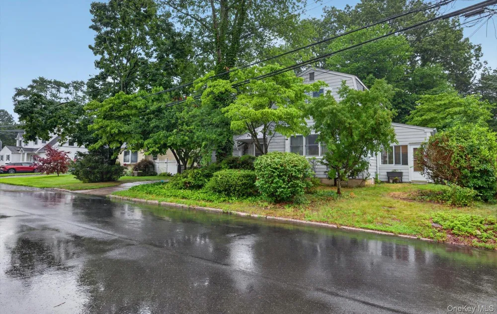 12 W Haven Drive East Northport, NY 11731