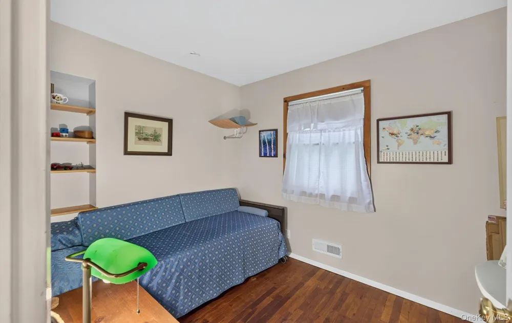 12 W Haven Drive East Northport, NY 11731