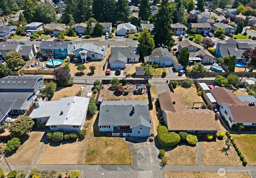1821 Bennett Street Tacoma, WA 98406