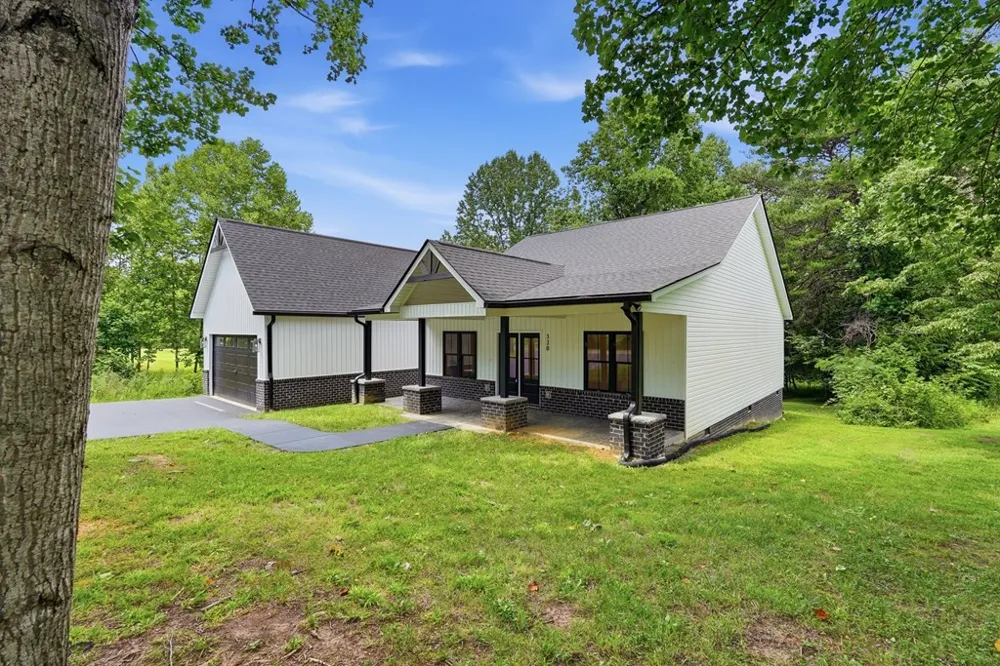 320 Christie Cir Cookeville, TN 38501