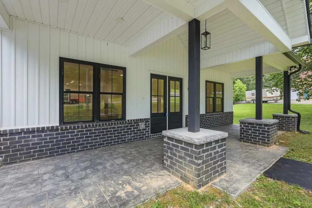 320 Christie Cir Cookeville, TN 38501