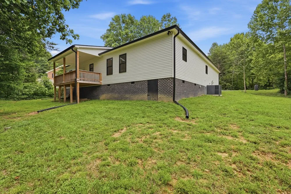 320 Christie Cir Cookeville, TN 38501