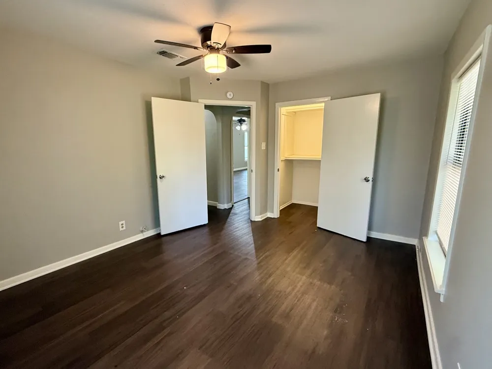 215 W Tennie Street Gainesville, TX 76240