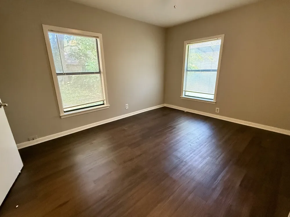 215 W Tennie Street Gainesville, TX 76240