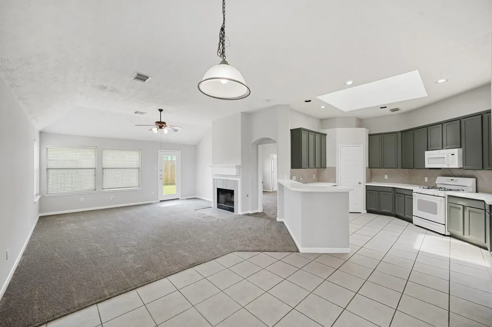 3103 Glenmont Ridge Court Fresno, TX 77545