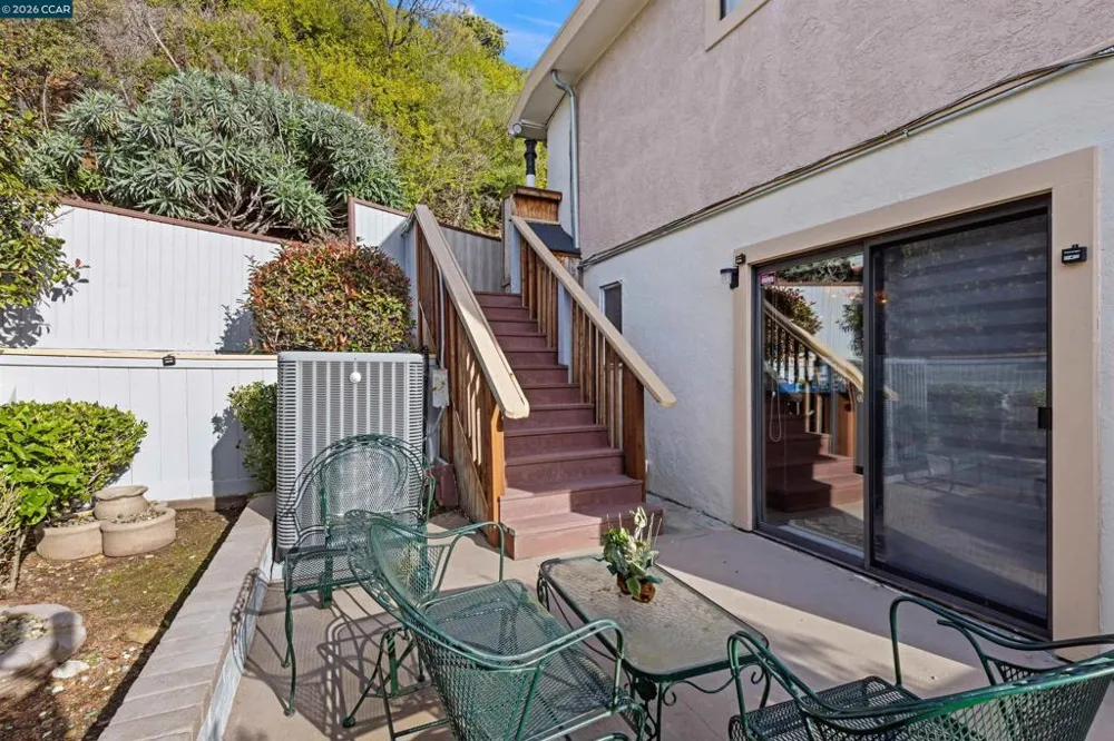 716 Gelston Pl El Cerrito, CA 94530