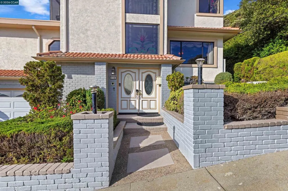 716 Gelston Pl El Cerrito, CA 94530