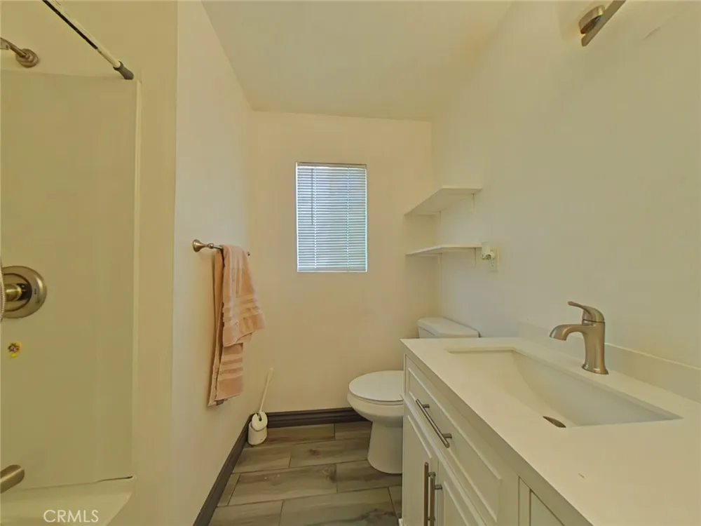 12757 Kiowa #3 Apple Valley, CA 92308