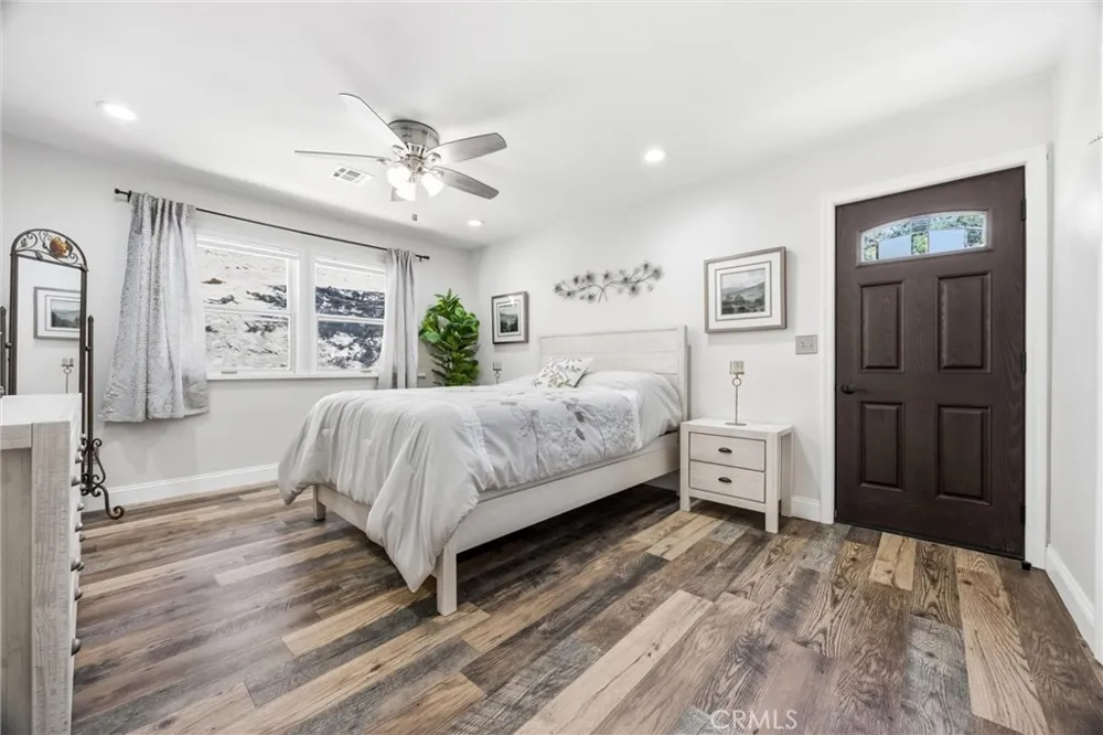 20205 Old Town Road Tehachapi, CA 93561