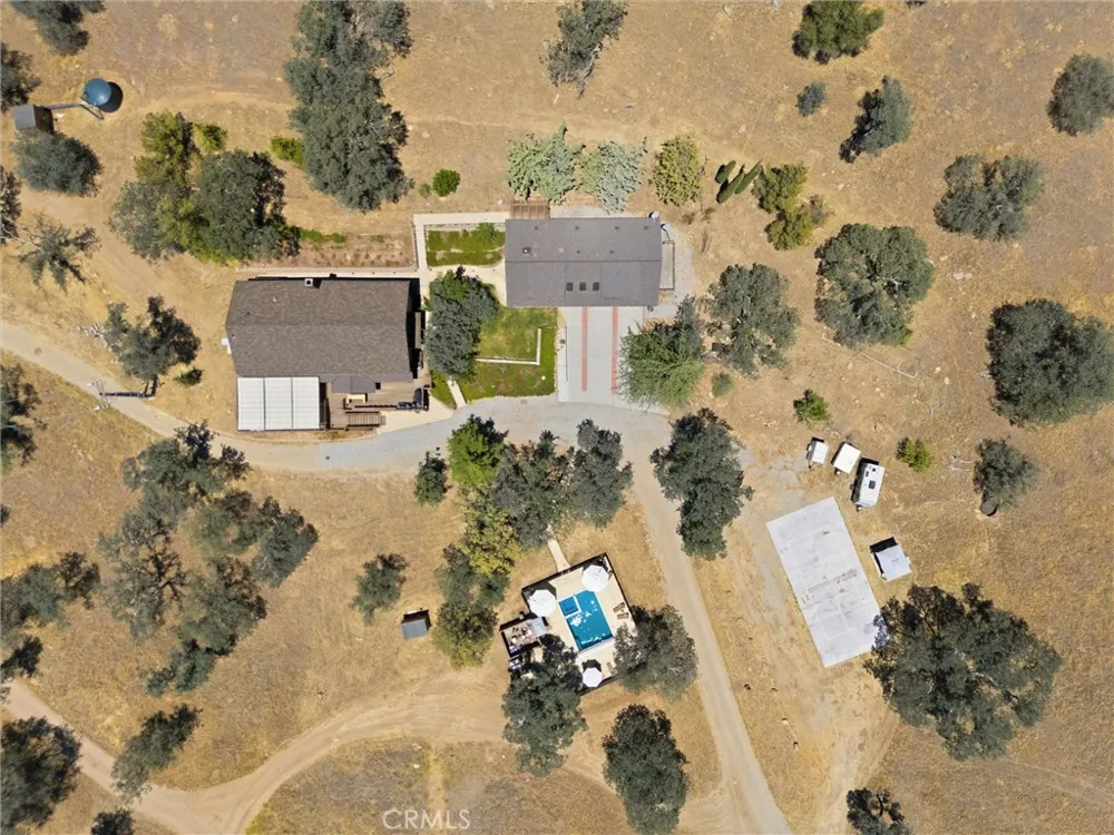 20205 Old Town Road Tehachapi, CA 93561