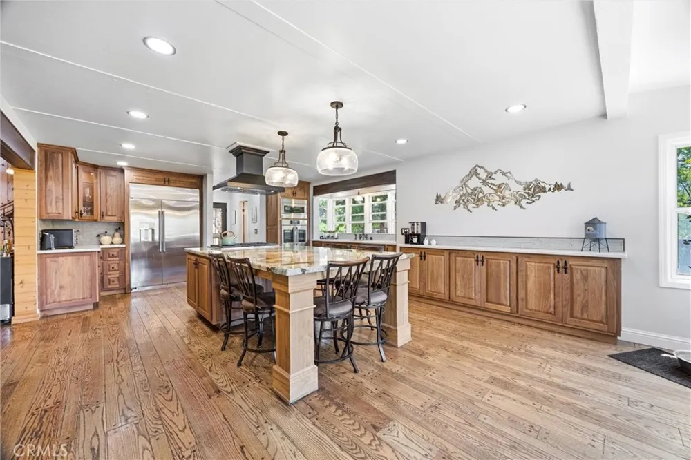 20205 Old Town Road Tehachapi, CA 93561
