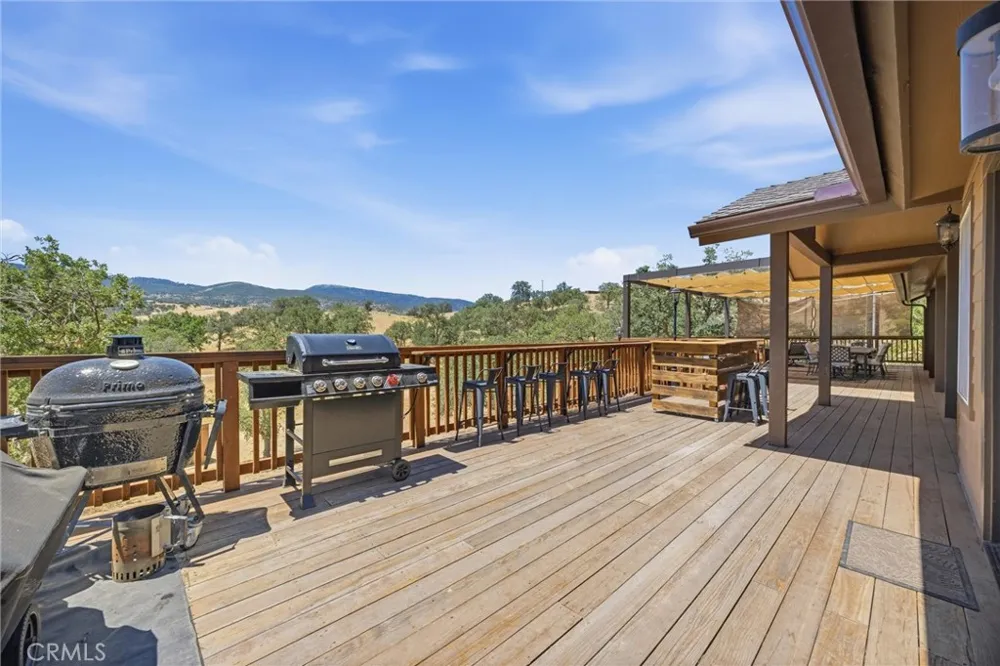 20205 Old Town Road Tehachapi, CA 93561