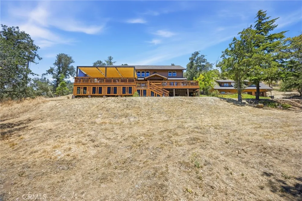 20205 Old Town Road Tehachapi, CA 93561