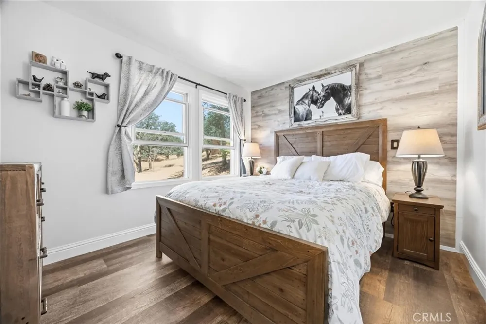 20205 Old Town Road Tehachapi, CA 93561