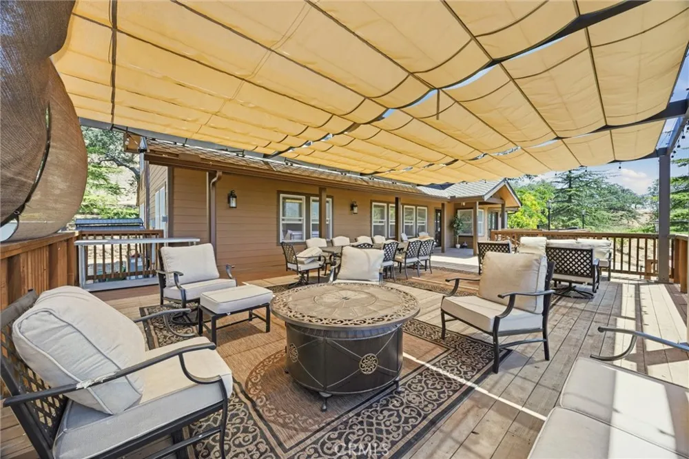 20205 Old Town Road Tehachapi, CA 93561
