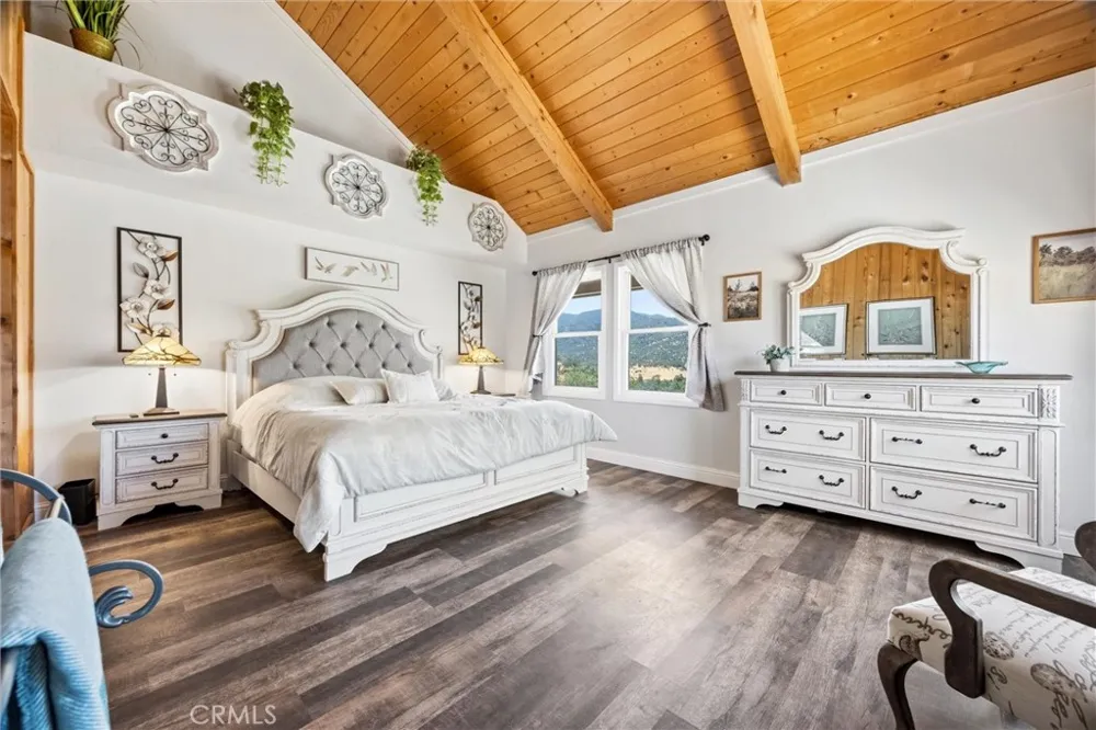 20205 Old Town Road Tehachapi, CA 93561