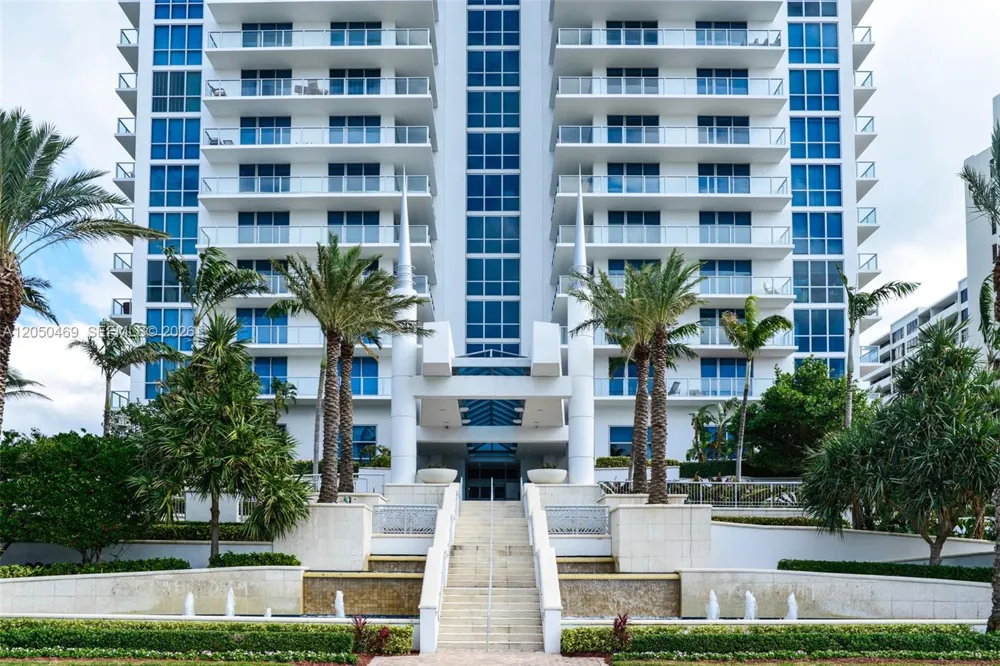 3101 S Ocean Dr #404 Hollywood, FL 33019