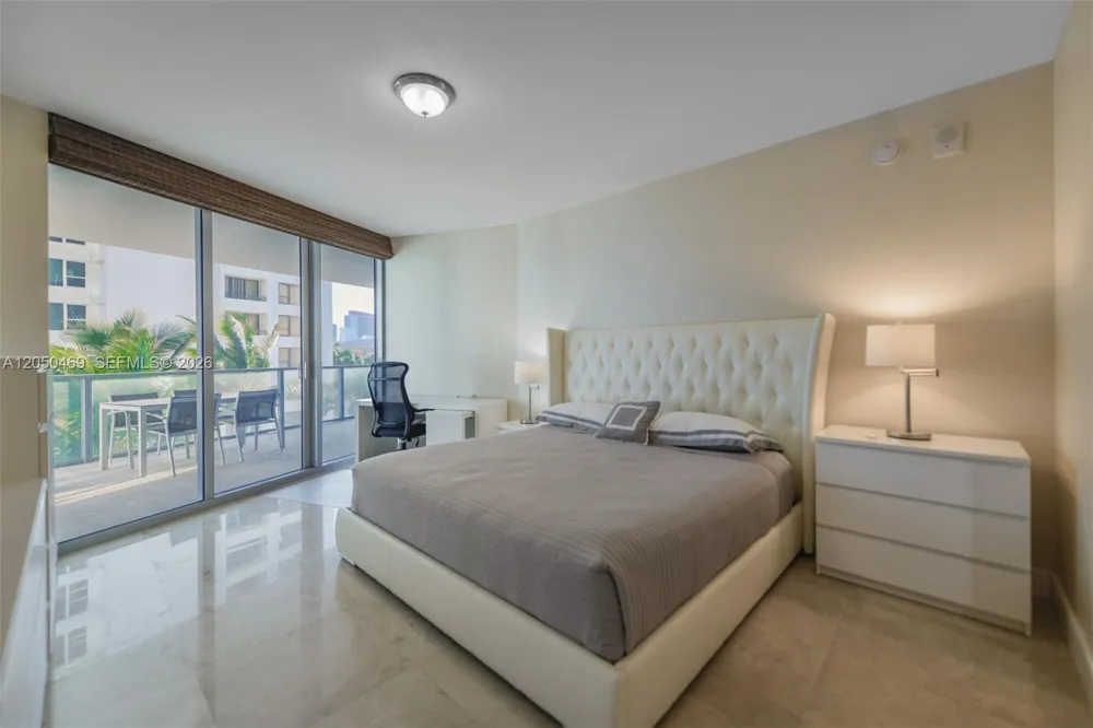 3101 S Ocean Dr #404 Hollywood, FL 33019