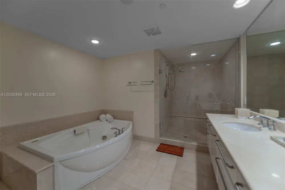 3101 S Ocean Dr #404 Hollywood, FL 33019