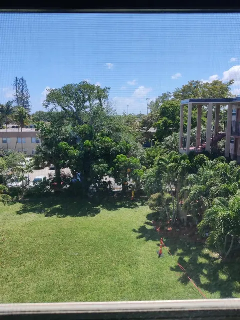 225 Bonnie Boulevard #405