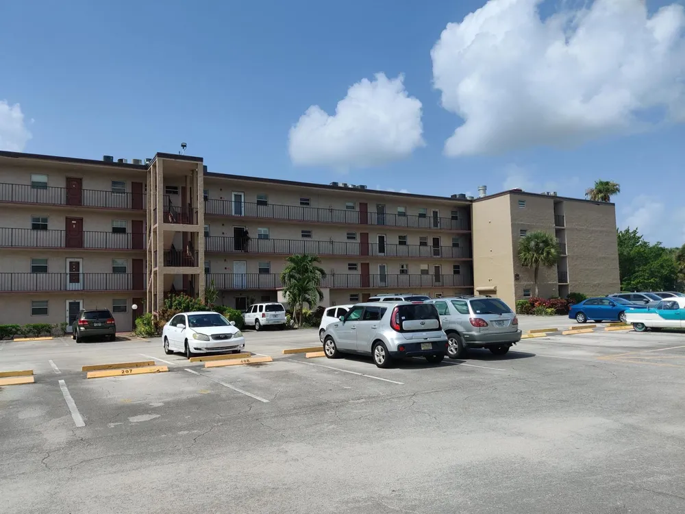 225 Bonnie Boulevard #405 Palm Springs, FL 33461