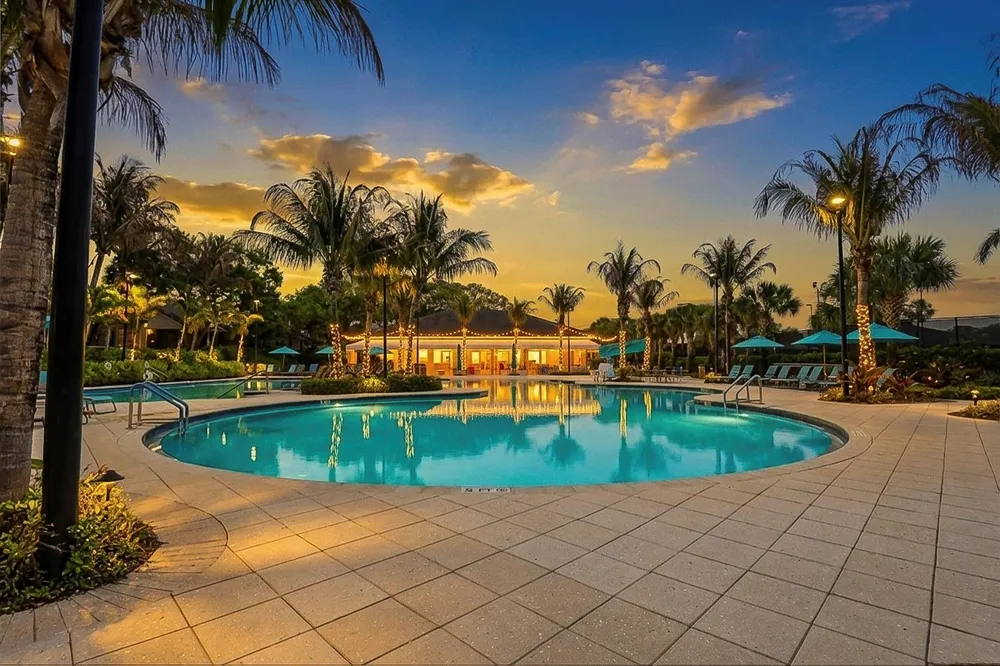 5172 SE Club Way #207 Stuart, FL 34997