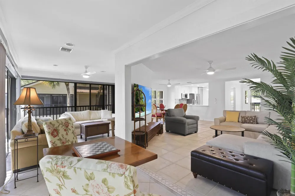 5172 SE Club Way #207 Stuart, FL 34997