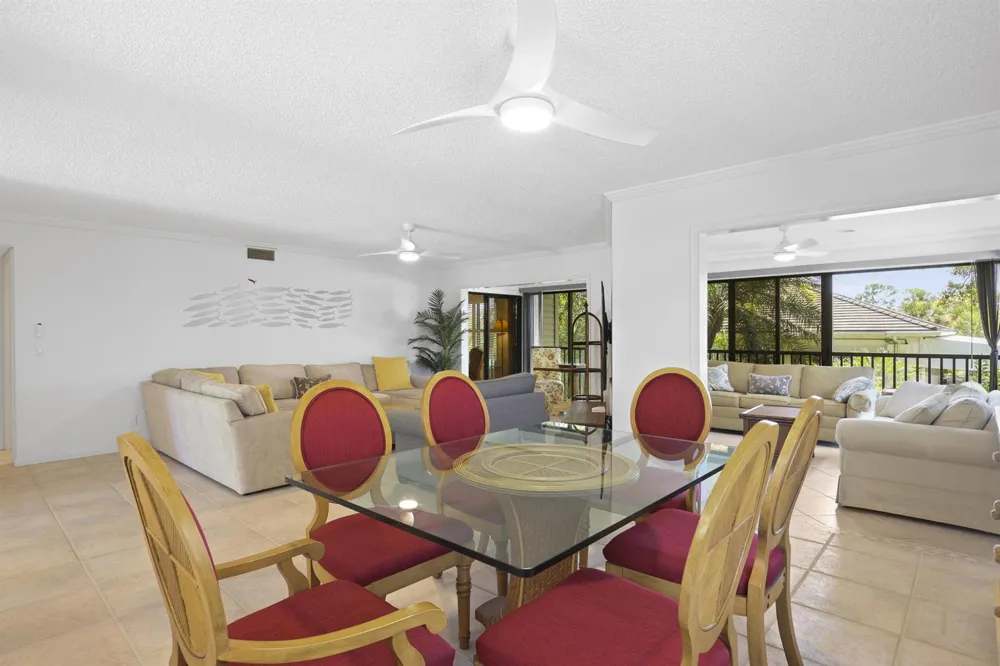 5172 SE Club Way #207 Stuart, FL 34997