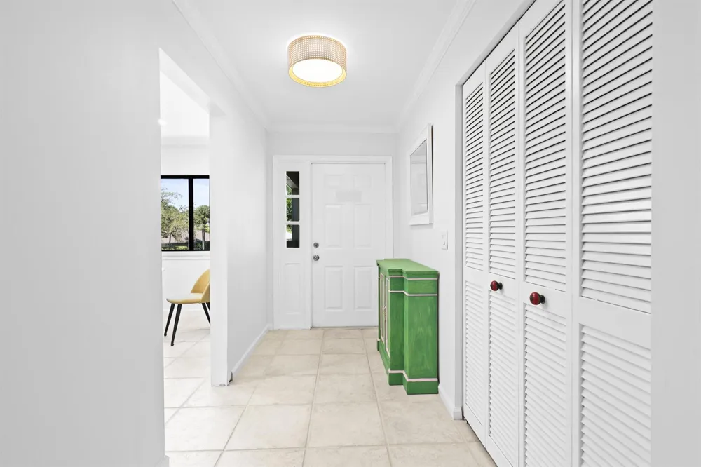 5172 SE Club Way #207 Stuart, FL 34997